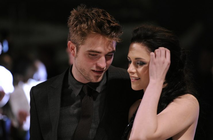 Actors Pattinson and Stewart arrive for the British premiere of ‘The Twilight Saga: Breaking Dawn’ at Westfield in east London