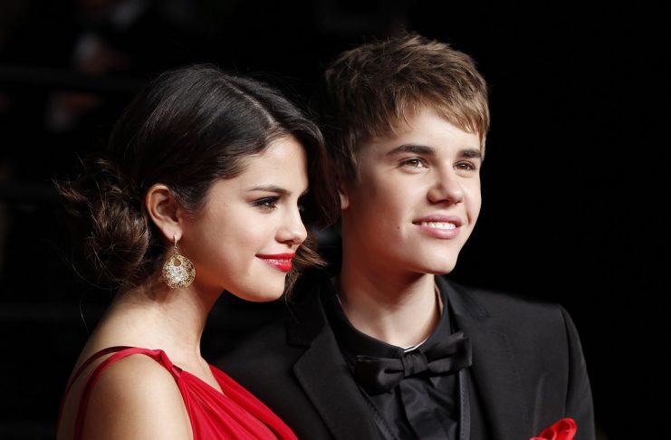 Justin Bieber and Selena Gomez arrive at the Vanity Fair Oscar party in West Hollywood