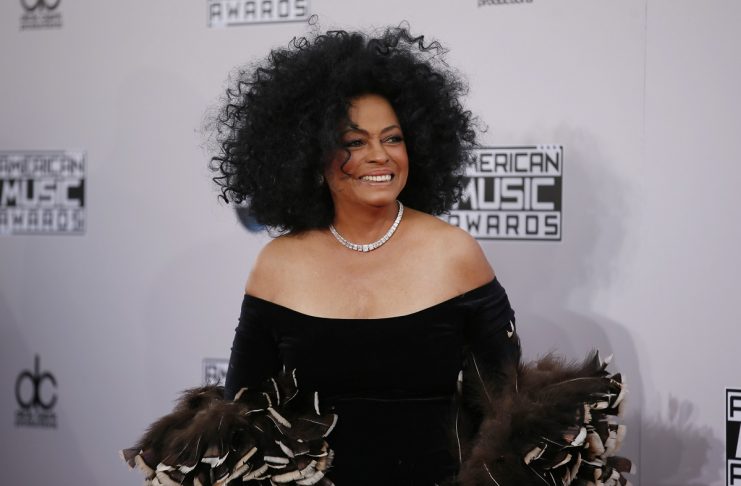 Singer Diana Ross arrives at the 42nd American Music Awards in Los Angeles