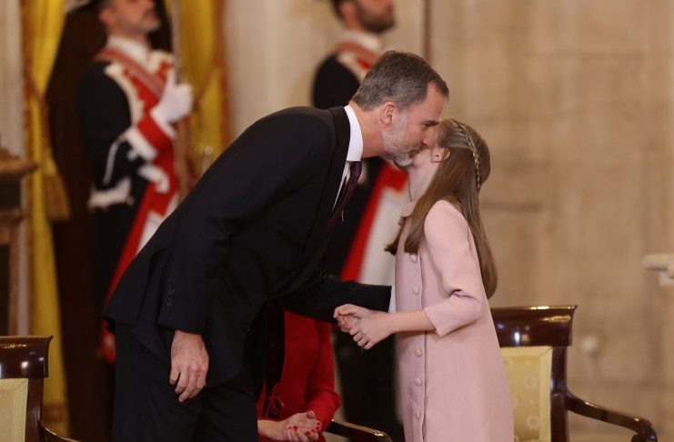 Spanish King awards Order of the Golden Fleece to his daughter Leonor