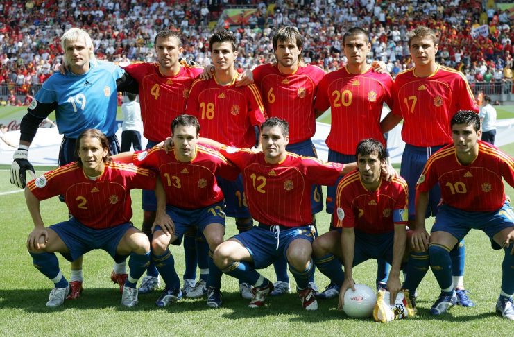 Spain’s national soccer team players pose for a team photo before their Group H World Cup 2006 socce..