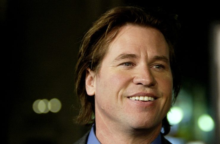 Actor Val Kilmer smiles as he arrives for the world premiere of the film “Alexander” in Hollywood No..