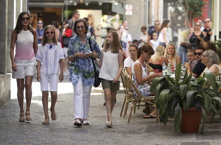 Royal family visit Olivar Market in Palma