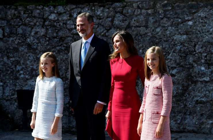 Spain’s Princess Leonor poses with her family Spain’s King Felipe, Queen Letizia and Princess Sofia outside the Basilica of Covadonga in Cangas de Onis