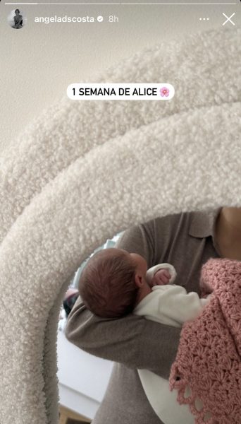 Angela Costa assinala primeira semana de vida da filha Alice