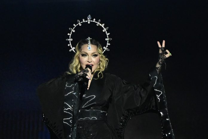 Madonna agradece aos filhos após 
